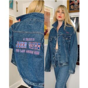 Vintage John Wayne Tribute Medium Wash Denim Jean Jacket • 90s • Cotton - Medium